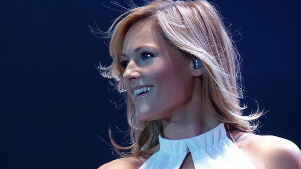 Helene Fischer 2013 in der Schleyerhalle - By Fred Kuhles (Own work) [CC