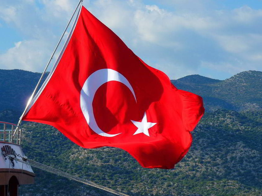 Flagge der Türkei - Bild von LoggaWiggler auf Pixabay