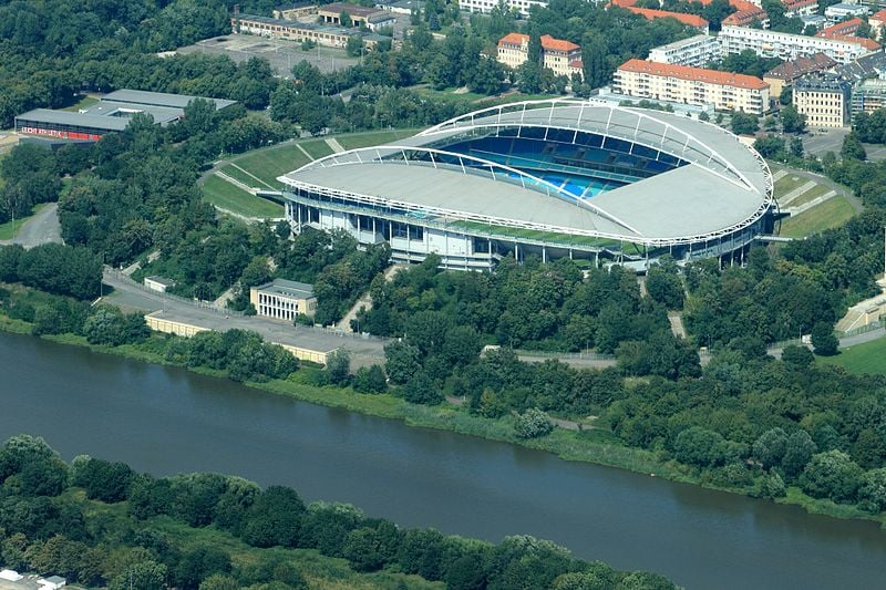 Red Bull Arena in Leipzig von oben - By Philipp (Flickr: Leipzig von oben: Zentralstadion) [CC-BY-2.0 (http://creativecommons.org/licenses/by/2.0)], via Wikimedia Commons